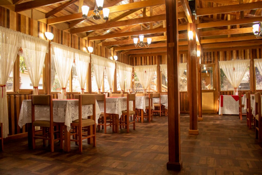 Comtury Lodge - Comedor Principal